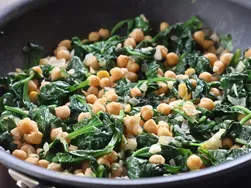 Espinacas con Garbanzos (Spinach with Garbanzo Beans)